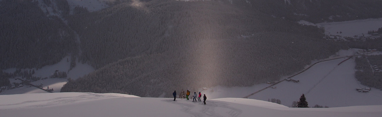 Light shining through during ski tour